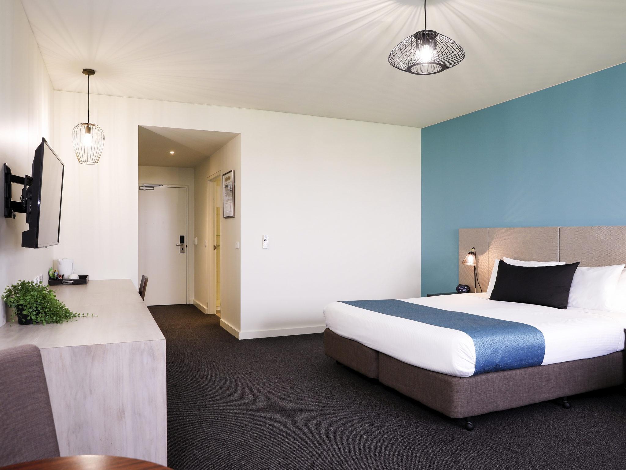מלון Mantra Melbourne Melton מראה חיצוני תמונה
