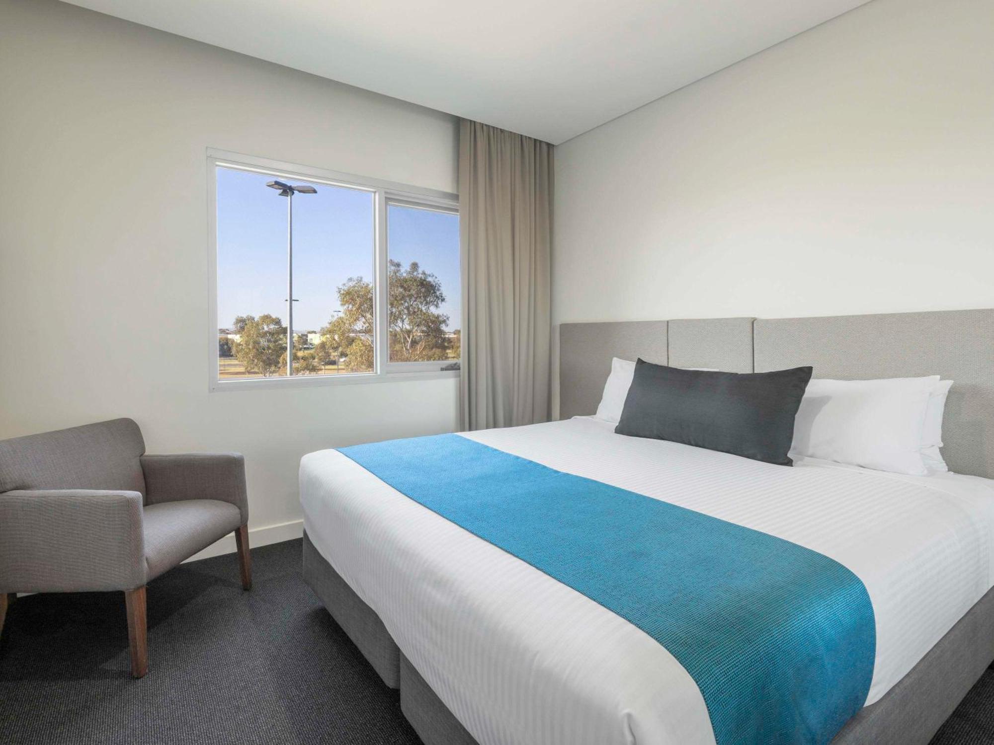 מלון Mantra Melbourne Melton מראה חיצוני תמונה